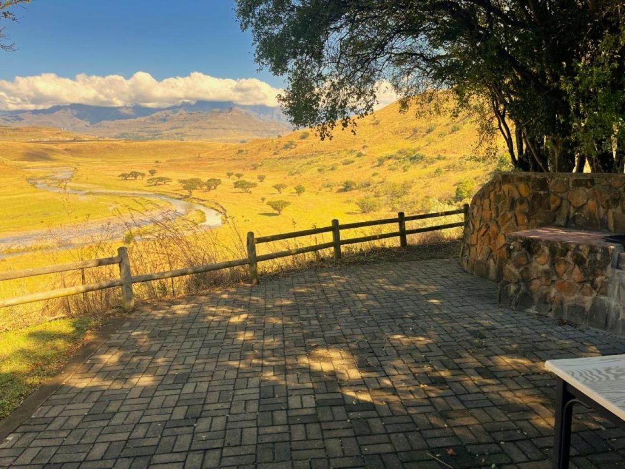 Hlalanathi Drakensberg Resort Bergville Ngoại thất bức ảnh